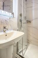 The Princes Square Hotel