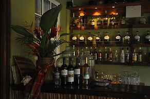 Hibiscus Valley Inn
