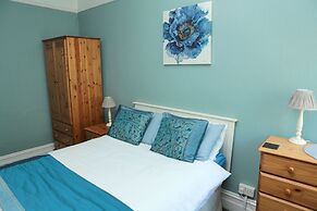 Abbey View Holiday Flats