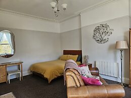 Abbey View Holiday Flats