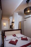 Palais Royal Hotel