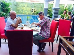 Parent Heritage Angkor Villa