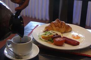 Parent Heritage Angkor Villa