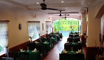 Parent Heritage Angkor Villa