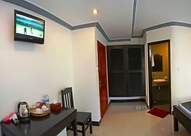 Parent Heritage Angkor Villa