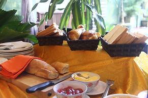 Parent Heritage Angkor Villa