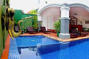 Parent Heritage Angkor Villa