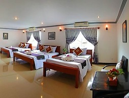 Parent Heritage Angkor Villa