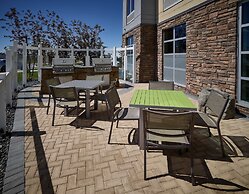 Homewood Suites by Hilton Calgary-Airport, Alberta, Canada
