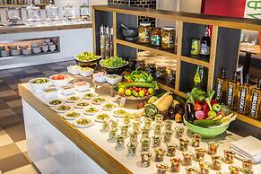 Holiday Inn Amsterdam - Arena Towers by IHG