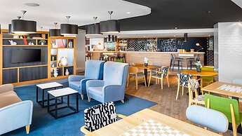 Holiday Inn Amsterdam - Arena Towers by IHG