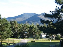 Carlson's Lodge