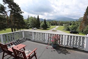 Carlson's Lodge