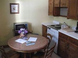 Carlson's Lodge