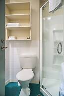 Astelia Apartment Hotel