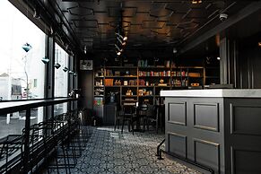 Kvosin Downtown Hotel