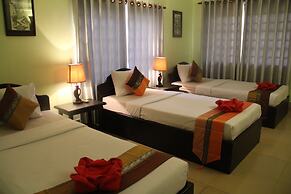 Popular Boutique Hotel