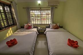 Popular Boutique Hotel