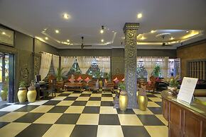 Popular Boutique Hotel