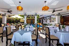 Popular Boutique Hotel