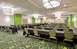 Holiday Inn Resort Fort Walton Beach by IHG