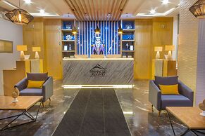 Pinnacle Resorts 180