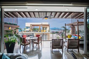 Pinnacle Resorts 180