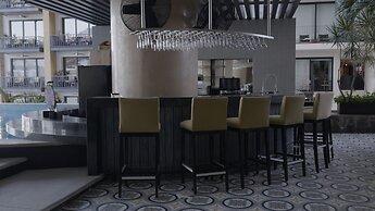 Pinnacle Resorts 180