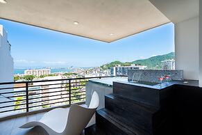 Pinnacle Resorts 180