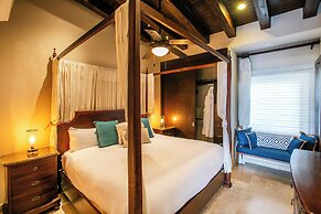 Pinnacle Resorts 180