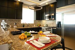 Pinnacle Resorts 180