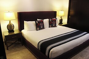 Pinnacle Resorts 180