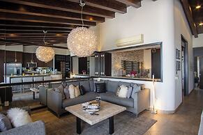 Pinnacle Resorts 180