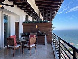 Pinnacle Resorts 180