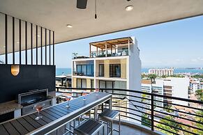 Pinnacle Resorts 180