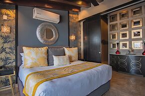 Pinnacle Resorts 180