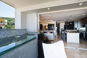 Pinnacle Resorts 180