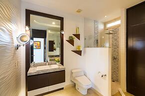 Pinnacle Resorts 180