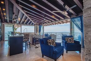 Pinnacle Resorts 180