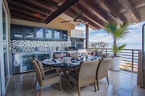 Pinnacle Resorts 180