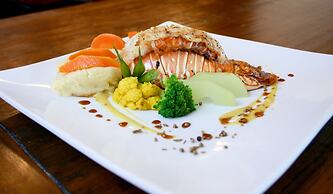 Infinity Bay Spa & Beach Resort