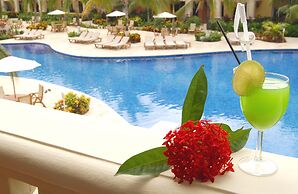 Infinity Bay Spa & Beach Resort