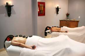 Infinity Bay Spa & Beach Resort