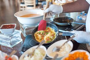 Infinity Bay Spa & Beach Resort