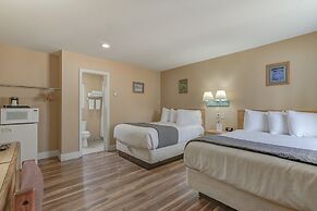 Shasta Pines Motel & Suites