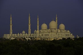 Millennium Al Rawdah Hotel