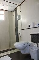 The Lotus - Apartment Hotel, Venkatraman Street