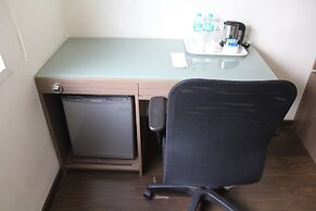 The Lotus - Apartment Hotel, Venkatraman Street