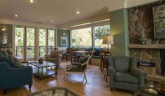 The Inn Above Oak Creek