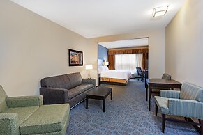 Holiday Inn Express & Suites Floresville by IHG
